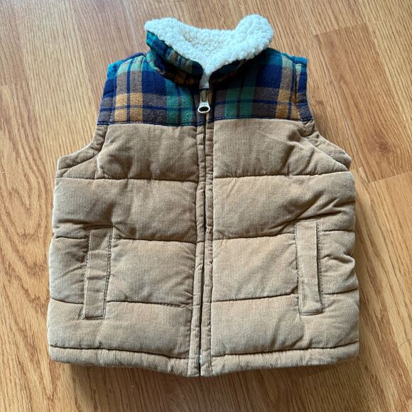 Old Navy Sherpa-Lined Corduroy Vest for Baby - Picture 1 of 5
